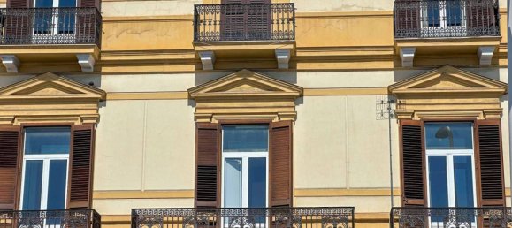 5-Zimmer Büro in Naples, Italy, Nr. 12396 2