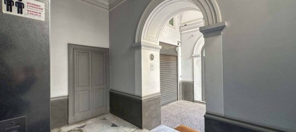 5-Zimmer Büro in Naples, Italy, Nr. 12396 25