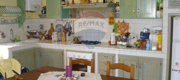 5 rooms Apartment in Reggello, Italy No. 51010 22