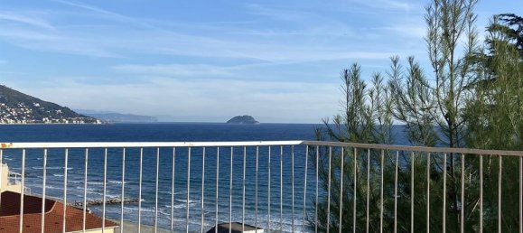 Квартира с 3 комнатами в Лайгуэлья, Италия № 117624 10