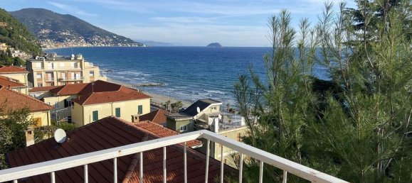 Квартира с 3 комнатами в Лайгуэлья, Италия № 117624 9