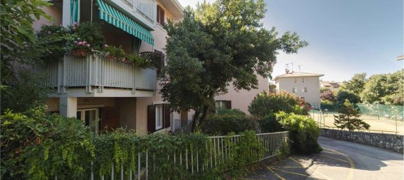 Квартира с 3 спальнями в Триест, Италия № 349077 16