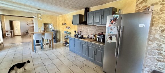 4 bedrooms House in Barsac, France No. 330010 6
