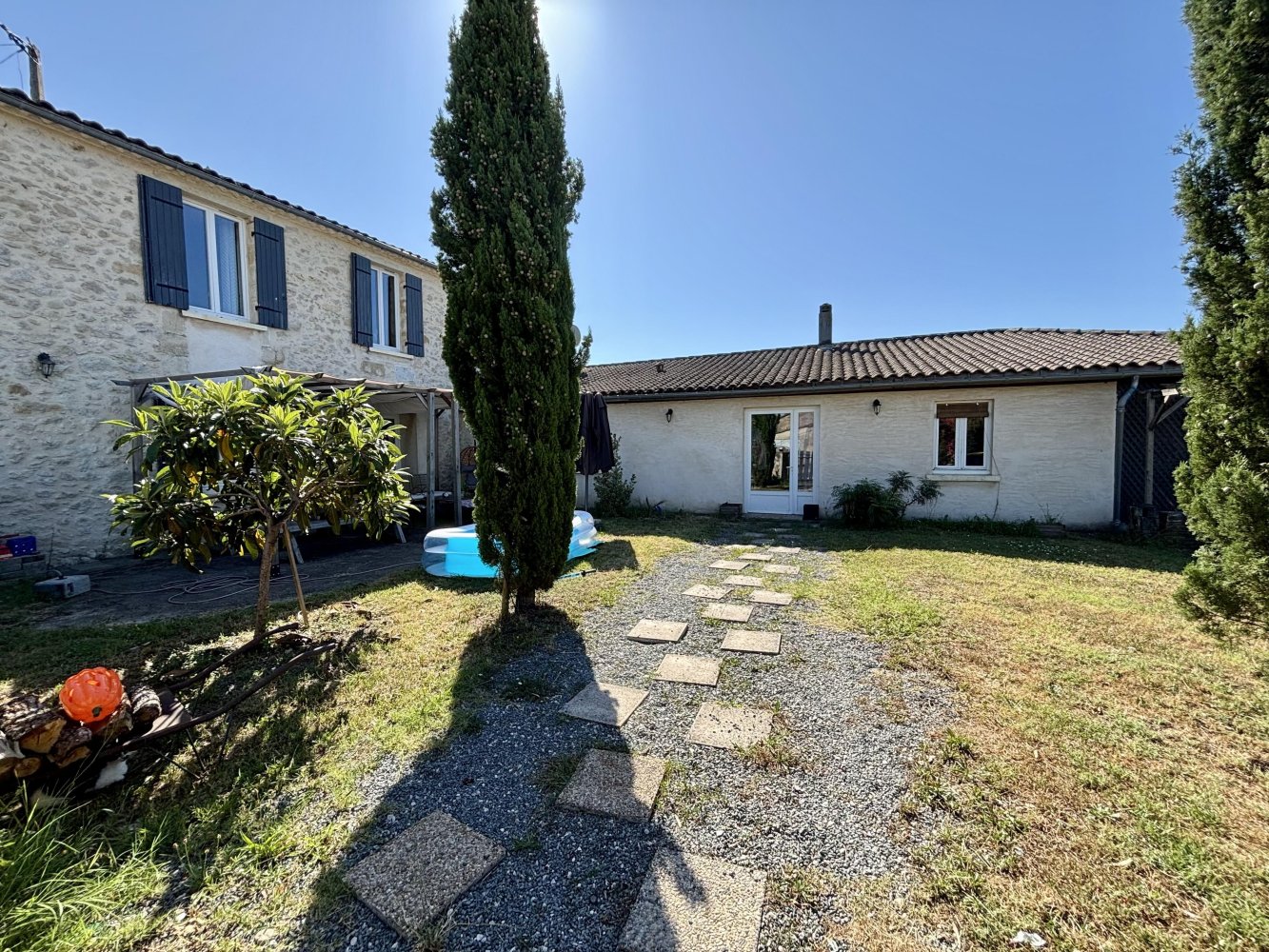 4 bedrooms House in Barsac, France No. 330010