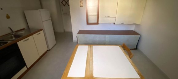 Apartamento de 3 dormitorios en Catanzaro, Italy No. 313776 3