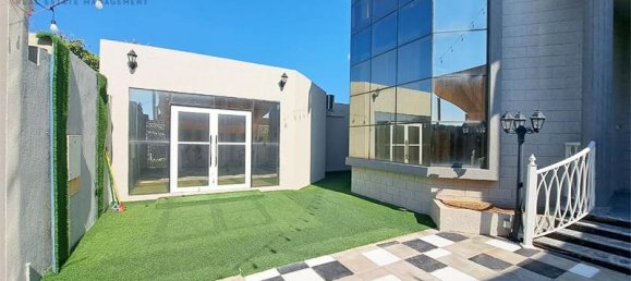 8 bedrooms Villa in Seih Al Ghubb, UAE No. 23155 30