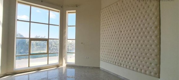 8 bedrooms Villa in Seih Al Ghubb, UAE No. 23155 5