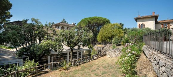 Villa T4 em Passignano sul Trasimeno, Italy N.º 53489 80