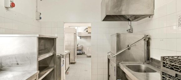 Villa T4 em Passignano sul Trasimeno, Italy N.º 53489 70