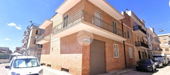 3 Schlafzimmer Haus in Lucera, Italy, Nr. 287125 39