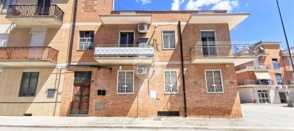 3 Schlafzimmer Haus in Lucera, Italy, Nr. 287125 28