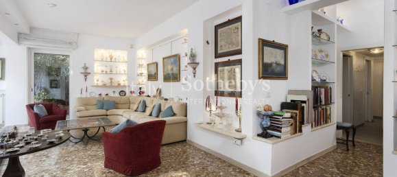 6 bedrooms Apartment in Rome, Italy No. 365233 8
