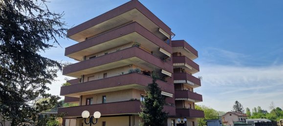 Квартира с 3 комнатами в Лимбьяте, Италия № 102304 5