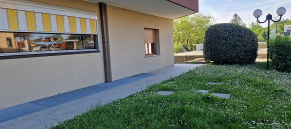 Квартира с 3 комнатами в Лимбьяте, Италия № 102304 4