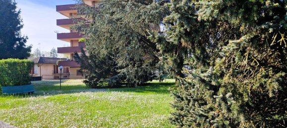 Квартира с 3 комнатами в Лимбьяте, Италия № 102304 7