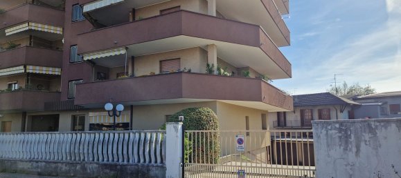 Квартира с 3 комнатами в Лимбьяте, Италия № 102304 21