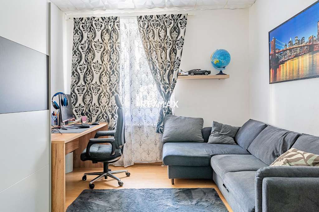 3 rooms Apartment in Linz, Austria No. 77875