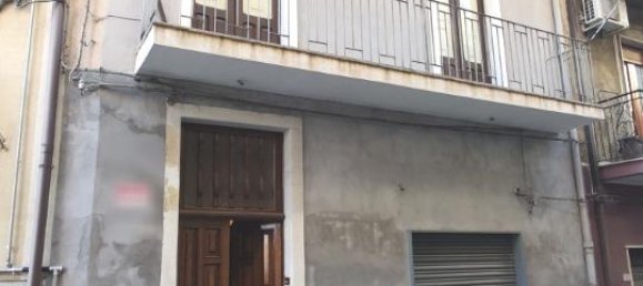 Apartamento de 2 habitaciónes en Palagonia, Italy No. 238960 3
