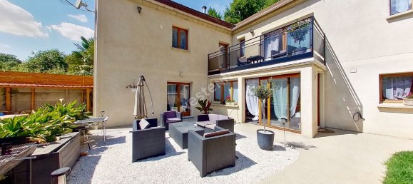 5 Schlafzimmer Haus in Ennery, France, Nr. 182352 30