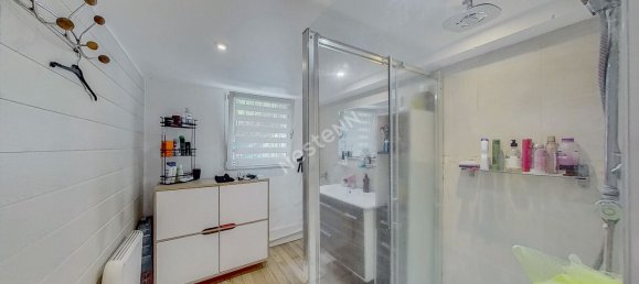 5 Schlafzimmer Haus in Ennery, France, Nr. 182352 20