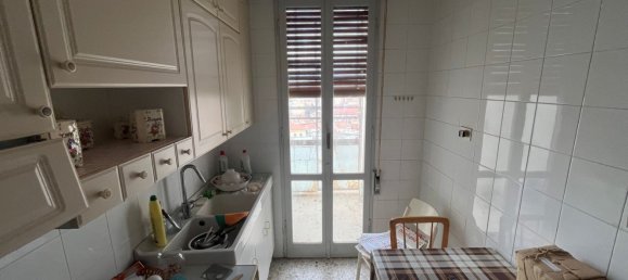4 rooms Apartment in Sassari, Italy No. 252152 7
