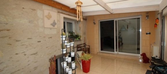 4 chambres Maison à Vienne, France No. 313959 3