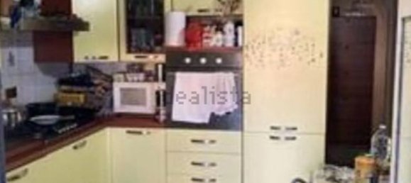 3 bedrooms Apartment in Turin, Italy No. 375213 9