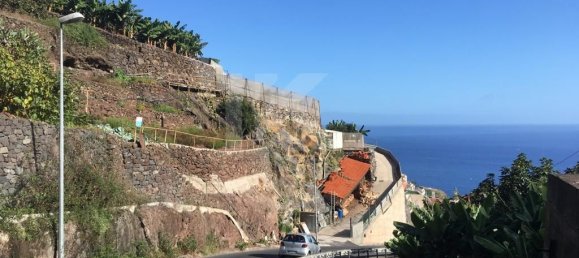 Terrain à Camara de Lobos, Portugal 718m² No. 184470 2