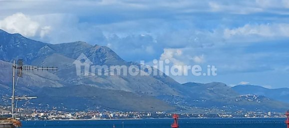 2 Schlafzimmer Wohnung in Gaeta, Italy, Nr. 264253 4