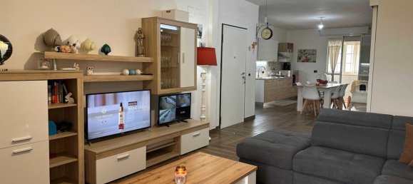 4-Zimmer Wohnung in Lizzano, Italy, Nr. 231874 8