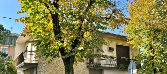10 Schlafzimmer Haus in Castelfranco Emilia, Italy, Nr. 320428 3