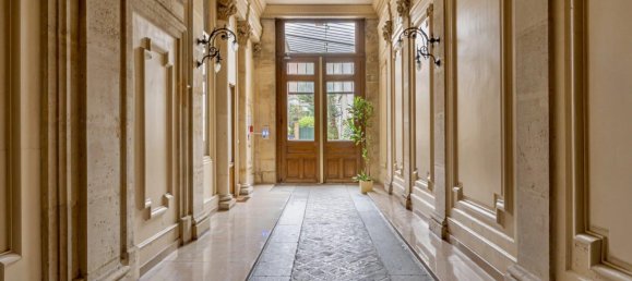 7 rooms Apartment in Paris, France No. 360777 6