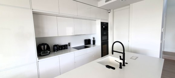 3 bedrooms Villa in Finestrat, Spain No. 10953 16