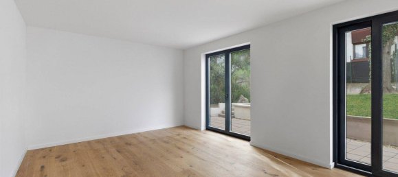 Дом с 4 комнатами в Майдлинг, Австрия № 150323 2