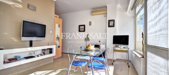 2 Schlafzimmer Penthouse in Sliema, Malta, Nr. 8274 5