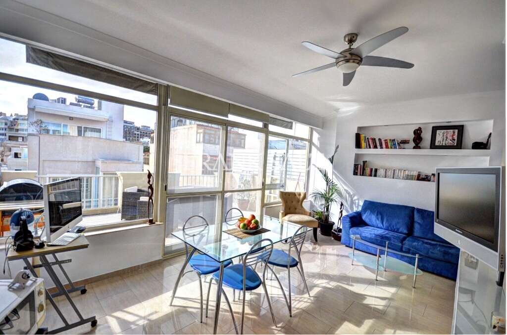 2 Schlafzimmer Penthouse in Sliema, Malta, Nr. 8274