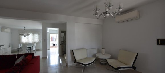 4 bedrooms Villa in Limassol, Cyprus No. 12836 2
