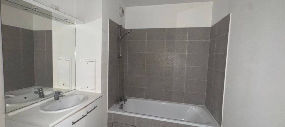2 bedrooms Apartment in Villepinte, France No. 326863 7