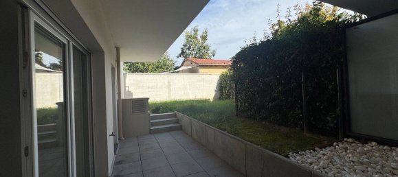 2 bedrooms Apartment in Villepinte, France No. 326863 8