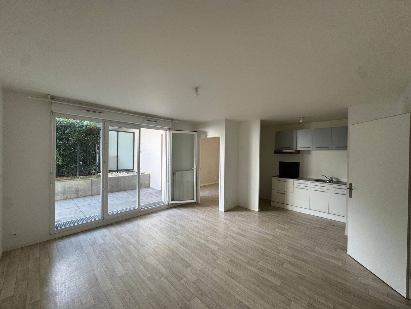 2 bedrooms Apartment in Villepinte, France No. 326863