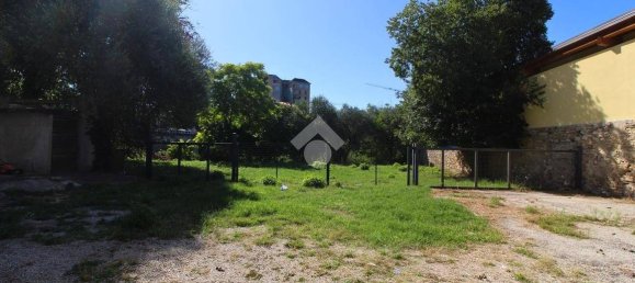 Entrepôt à San Benedetto del Tronto, Italy 149m² No. 315784 2