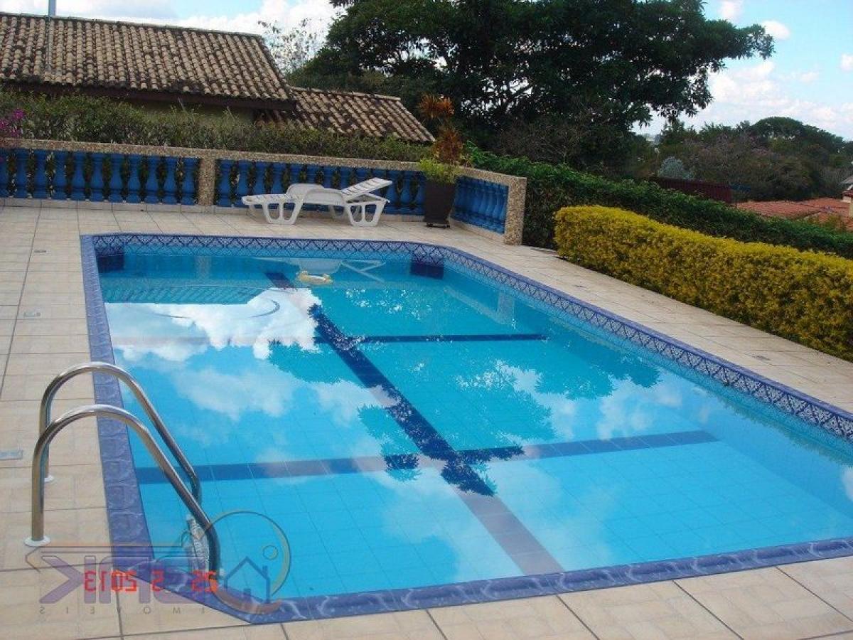 Дом с 4 спальнями в Сан-Паулу, Бразилия № 520020