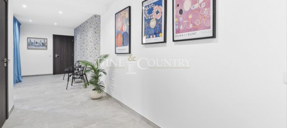 7 bedrooms Villa in Lagoa, Portugal No. 97951 38