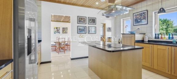 7 bedrooms Villa in Lagoa, Portugal No. 97951 11