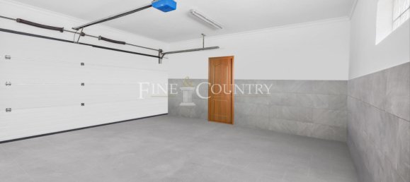 7 bedrooms Villa in Lagoa, Portugal No. 97951 43