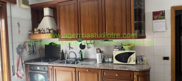 2 rooms Apartment in Venice, Italy No. 295966 4
