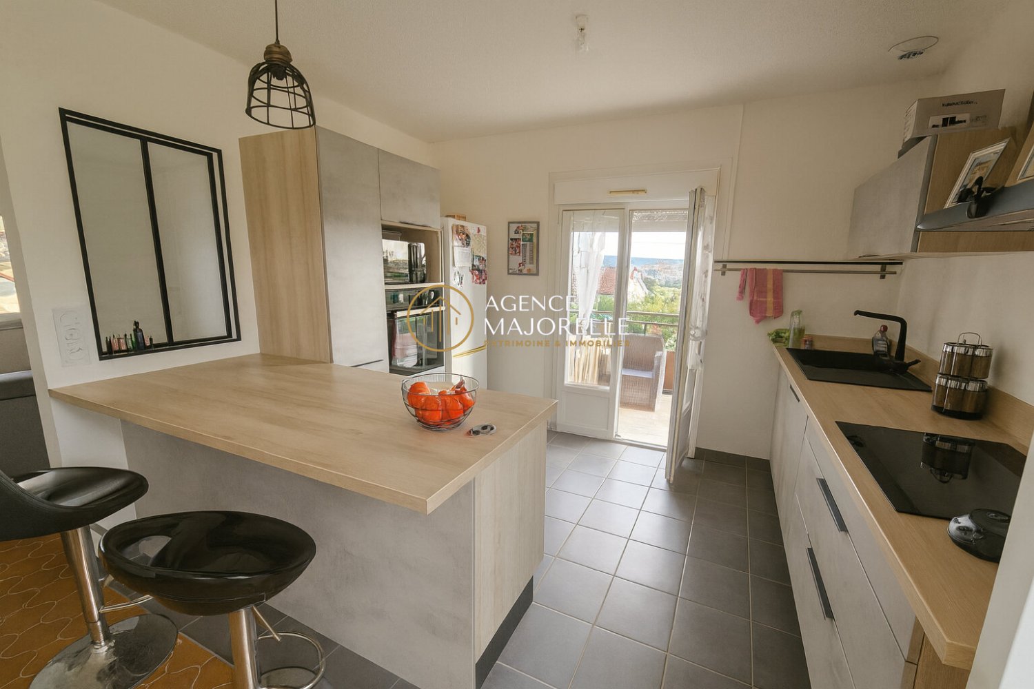 Дом с 3 спальнями в Шарм, Франция № 350191