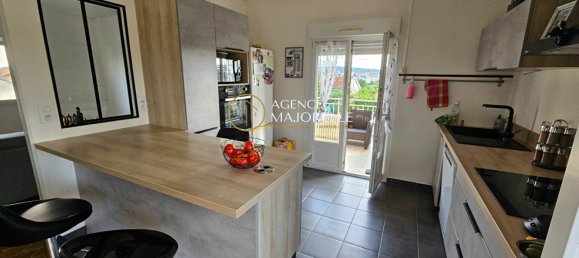 Дом с 3 спальнями в Шарм, Франция № 350191 4