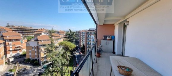 Apartamento de 3 habitaciónes en Rome, Italy No. 227611 23