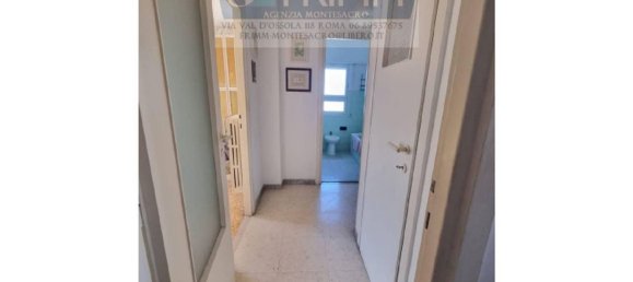 Apartamento de 3 habitaciónes en Rome, Italy No. 227611 13